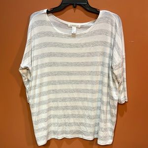 Gently worn forever 21 dolman sleeve striped top. Size small. Gray/white stripe